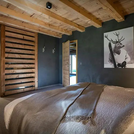 K - Ovo Network Chalet Chelou